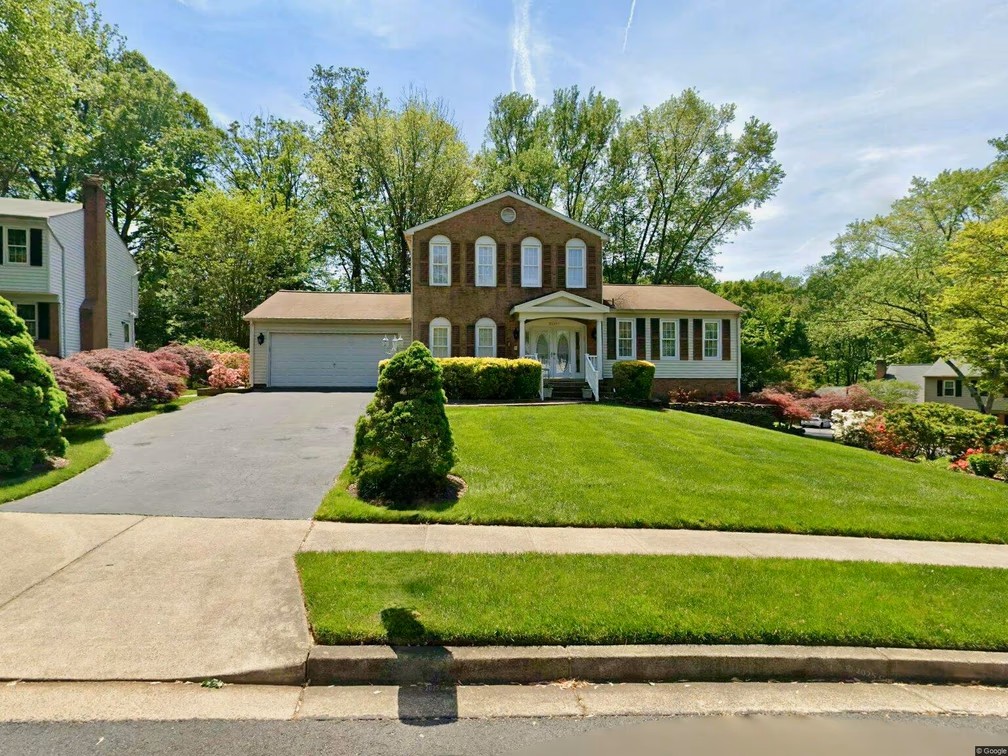 4BR/2.5BA Home on a Cul-de-Sac in the Saratoga NBHD of Fairfax County VA Set for Auction Announces Nicholls Auction Mktg